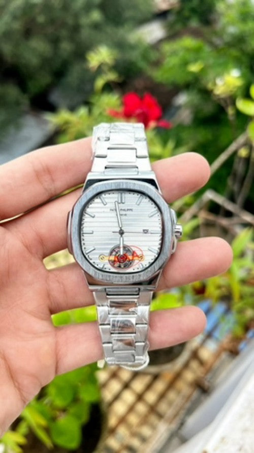 PATEK PHILLIP NAUTILUS Shift movement silver white
