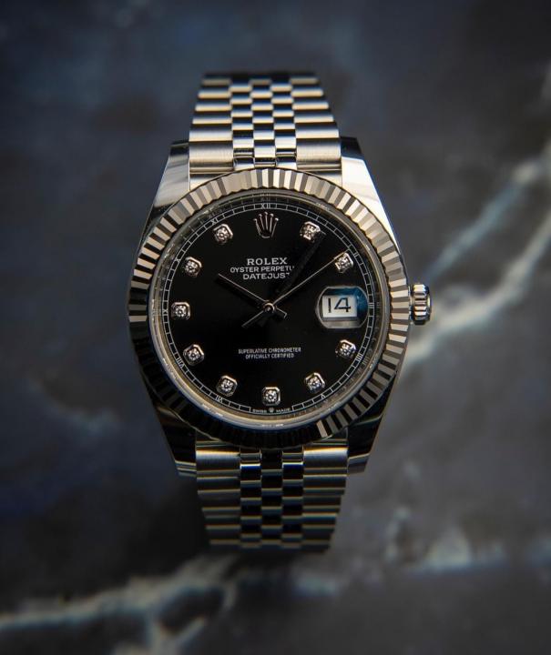 Rolex Oyster Perpetual Date Just Diamond Silver-Black Working Like Automatic