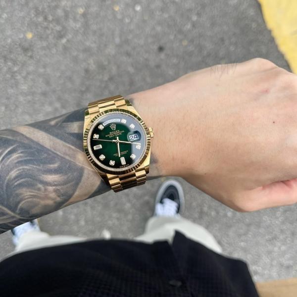 Rolex Oyster Perpetual Day Date 40 Battery