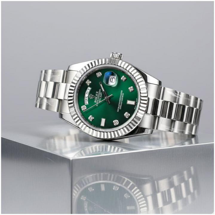 Rolex Oyster Perpetual Day Date Diamond Silver-Green 40 Battery